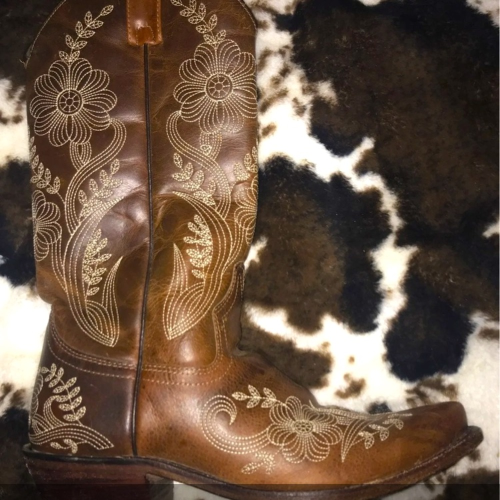 cowgirl boots